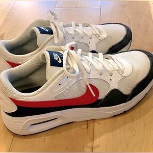 Nike Air Size 6Y - red, white, blue